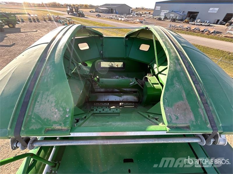 John Deere S680 حصادات