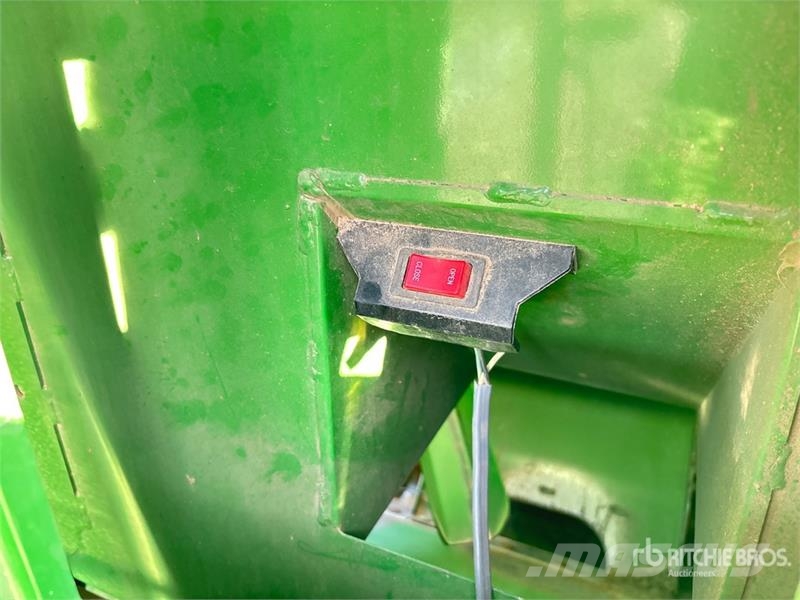 John Deere S680 حصادات
