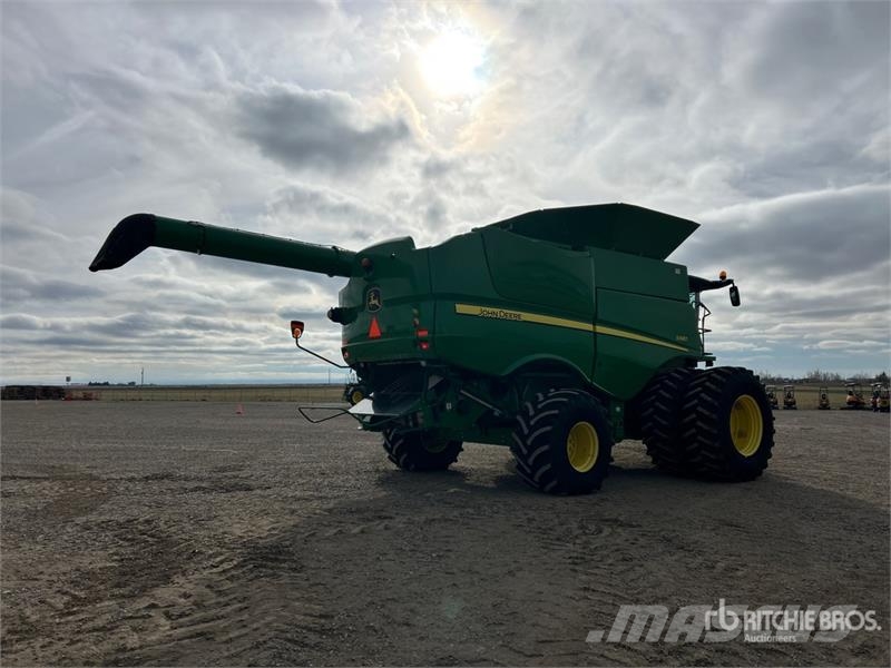 John Deere S680 حصادات