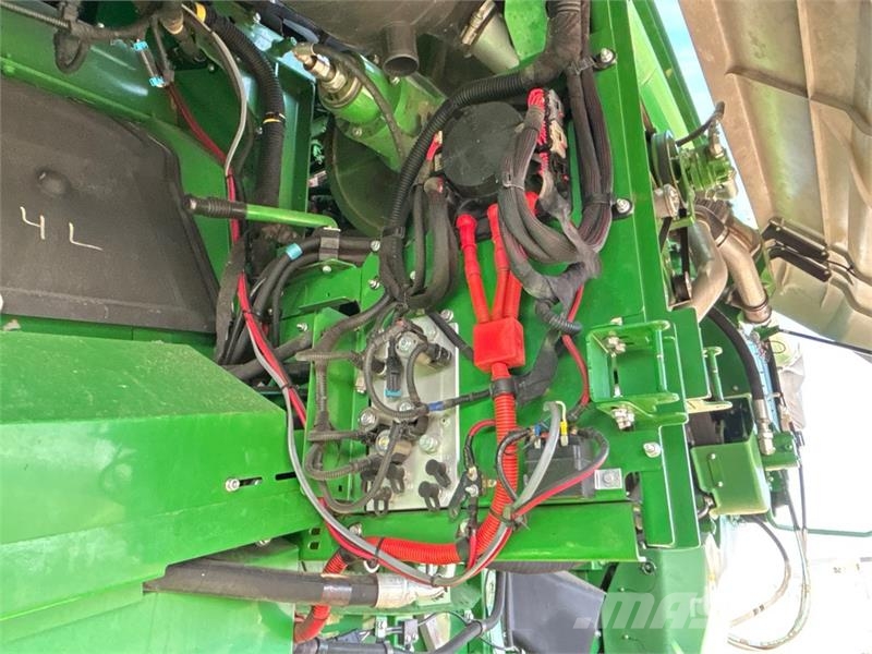 John Deere S680 حصادات