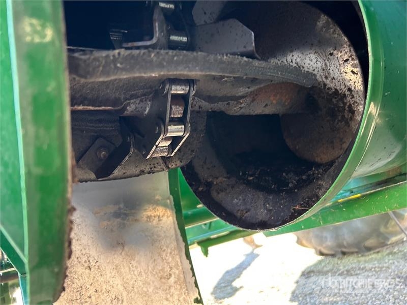 John Deere S680 حصادات