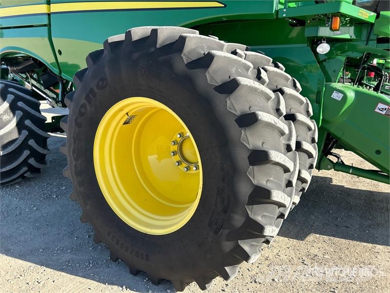 John Deere S680 حصادات