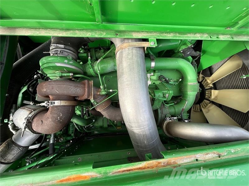 John Deere S680 حصادات