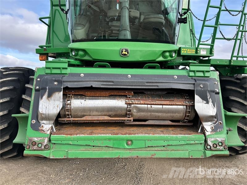John Deere S680 حصادات