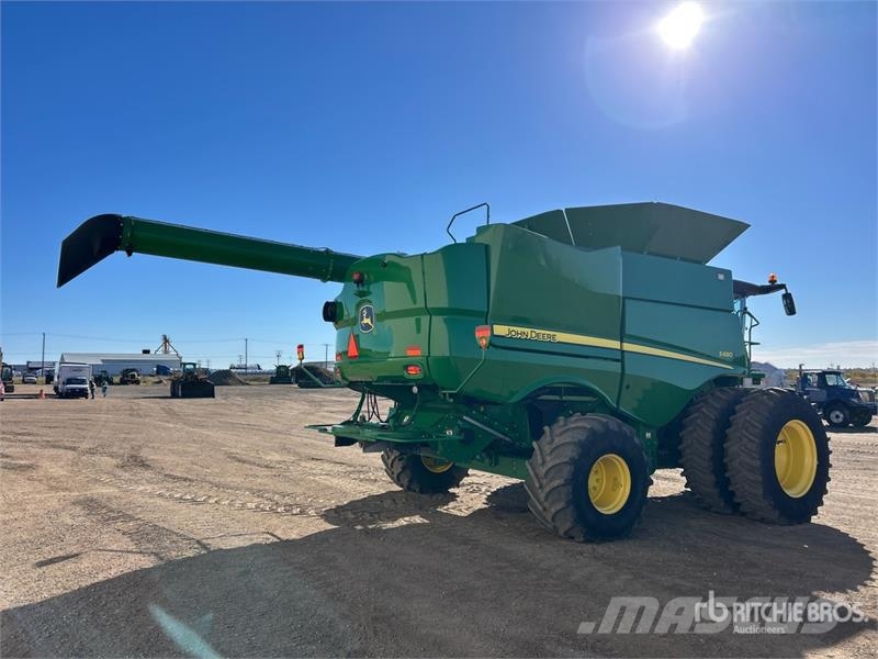 John Deere S680 حصادات
