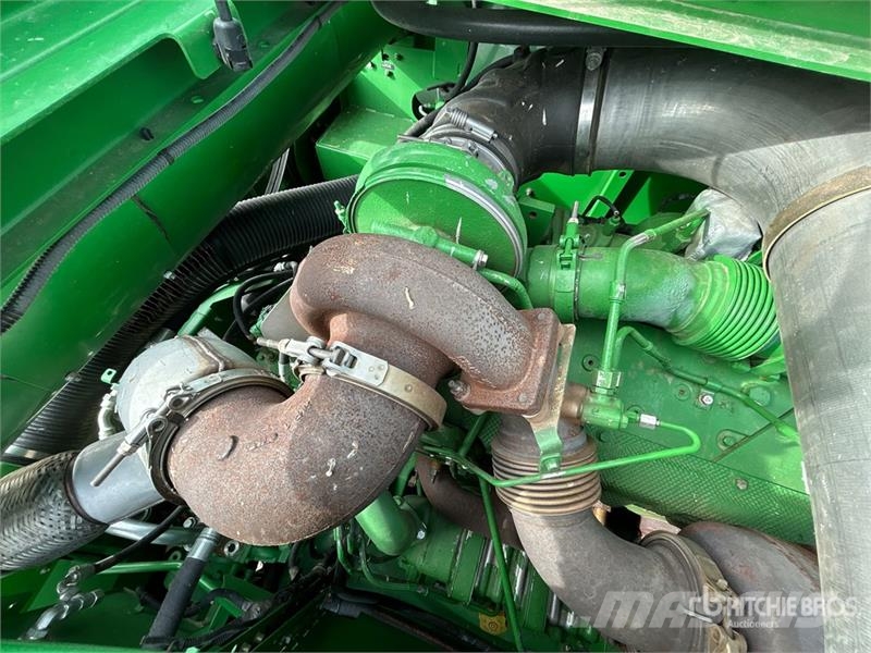 John Deere S680 حصادات