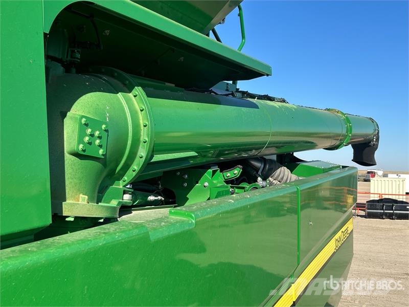 John Deere S680 Kombajni