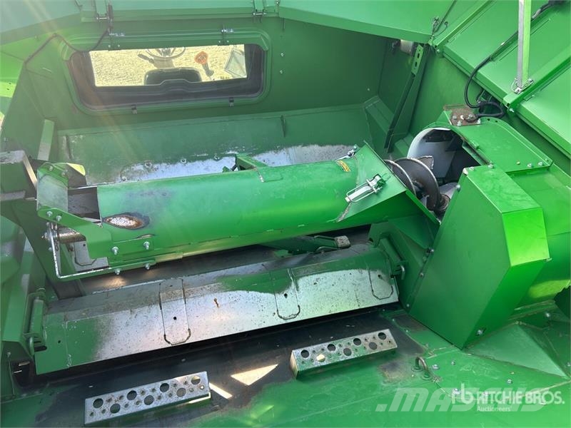 John Deere S680 حصادات