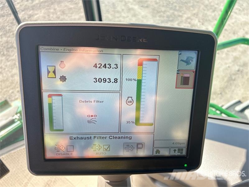John Deere S680 حصادات
