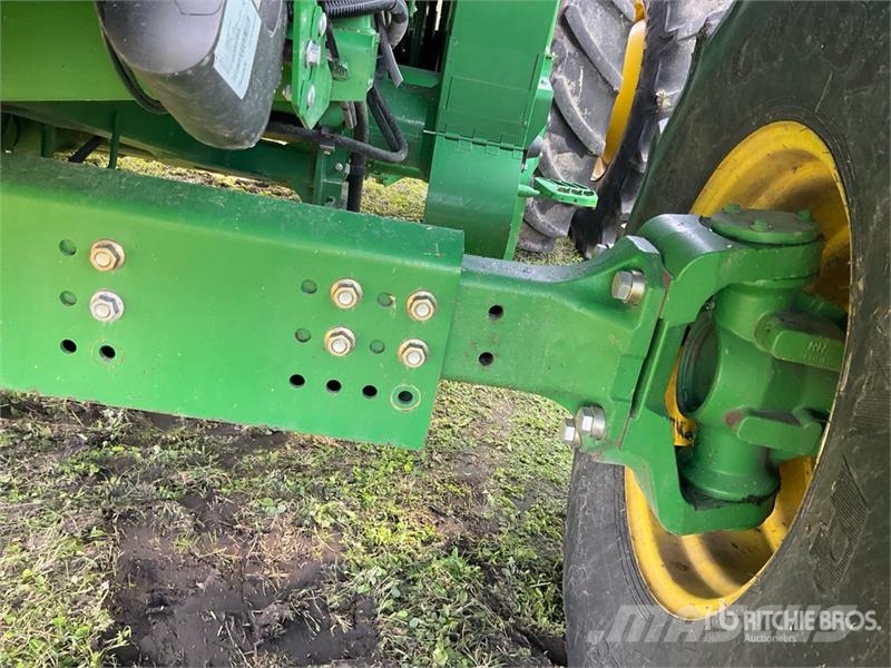 John Deere S680 Mietitrebbiatrici