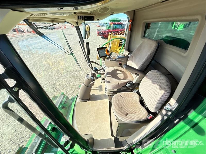 John Deere S680 حصادات