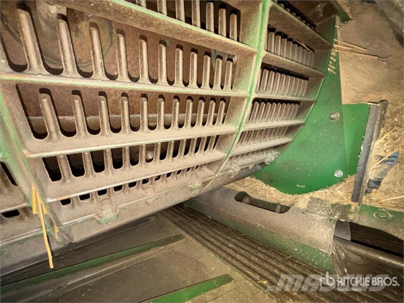 John Deere S680 Mejetærskere