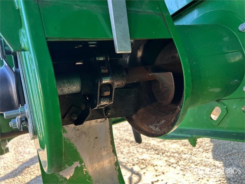 John Deere S680 حصادات