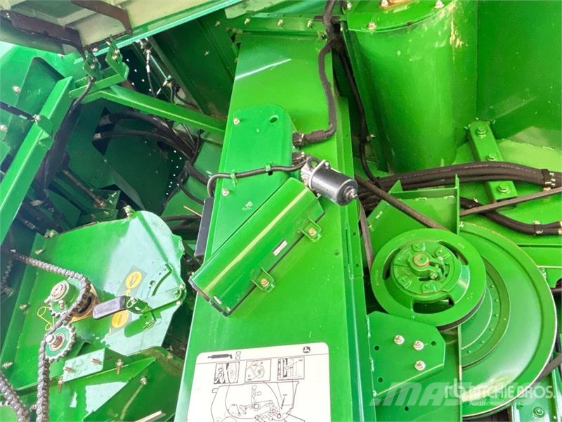 John Deere S680 Mejetærskere
