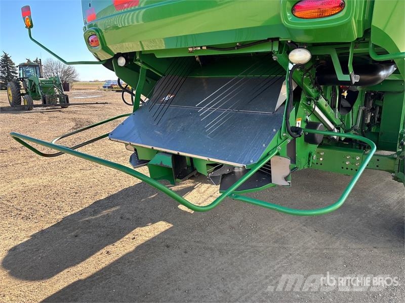 John Deere S680 Kombájnok