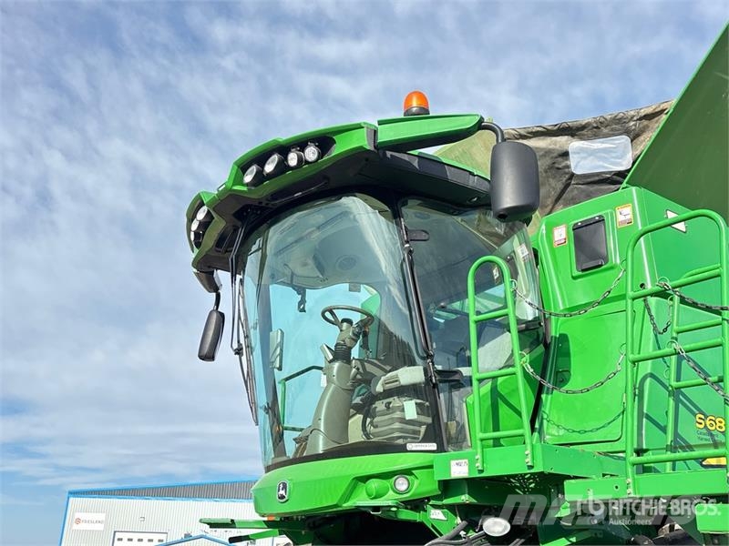 John Deere S680 Mejetærskere
