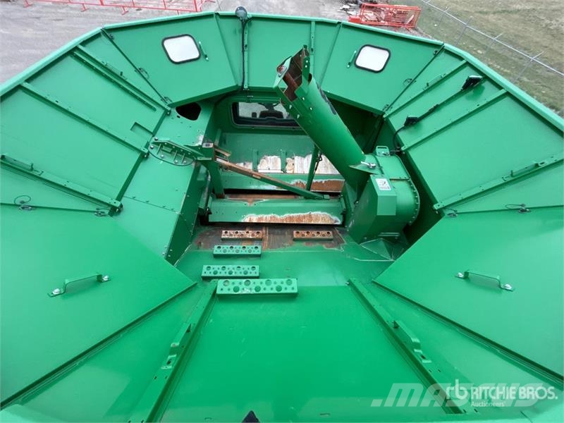 John Deere S680 Kombájnok