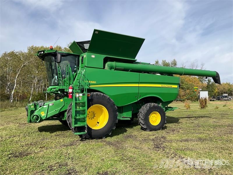 John Deere S680 Mietitrebbiatrici