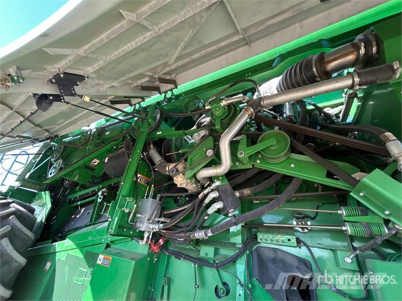 John Deere S680 Kombajni