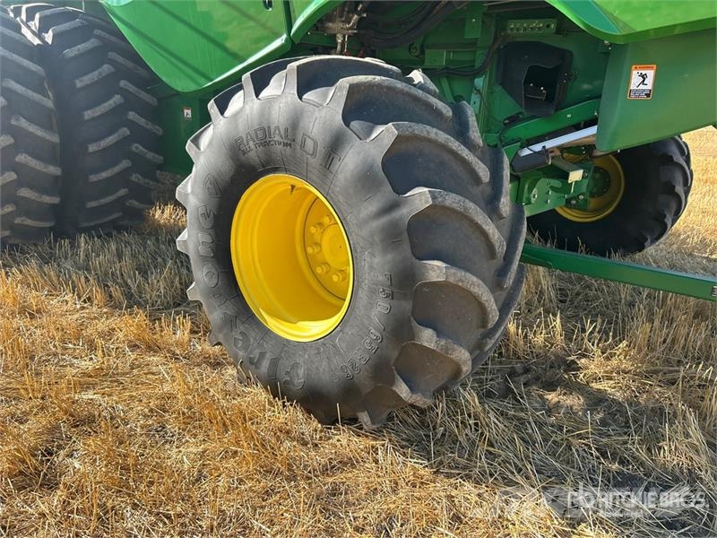 John Deere S680 حصادات