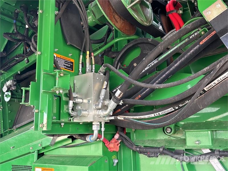 John Deere S680 Kombajni