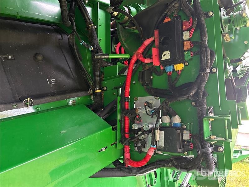 John Deere S680 Maaidorsmachines