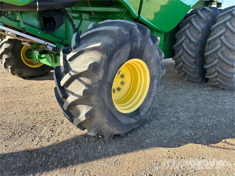 John Deere S680 Maaidorsmachines