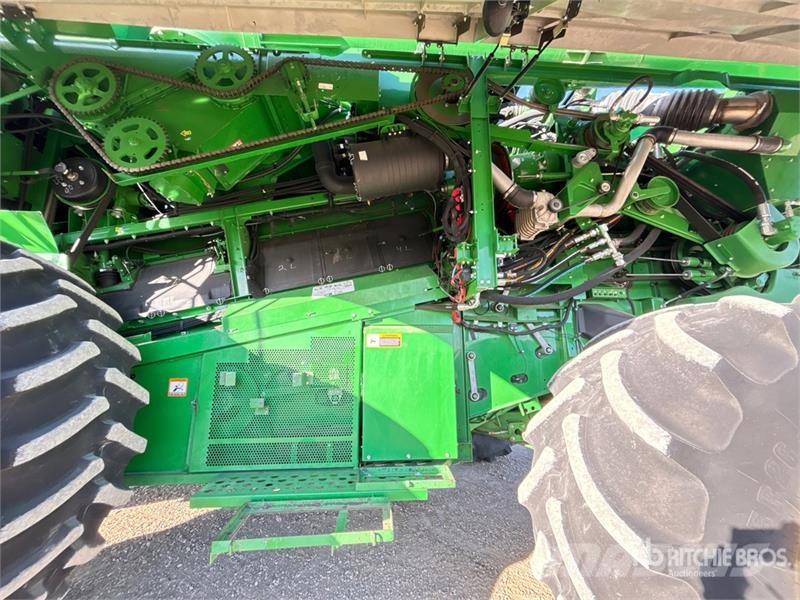 John Deere S680 حصادات