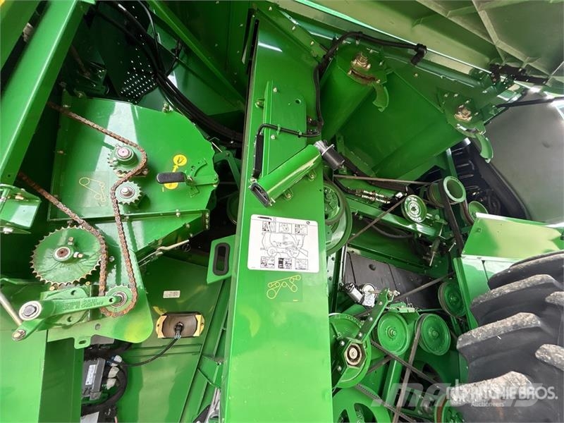 John Deere S680 حصادات