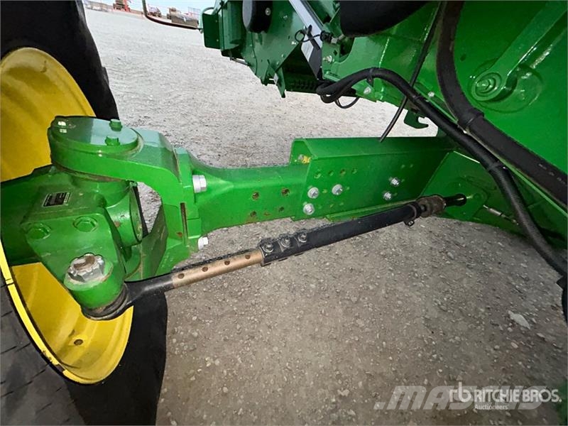 John Deere S680 Kombájnok