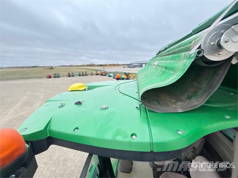 John Deere S680 Kombájnok