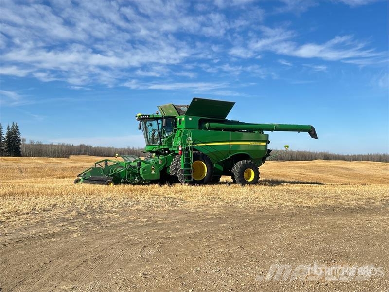 John Deere S680 حصادات