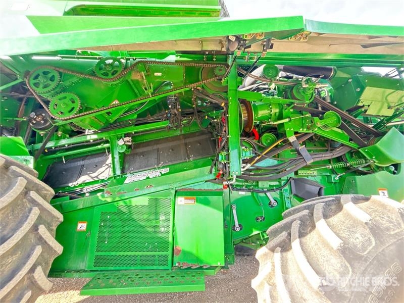 John Deere S680 Mejetærskere