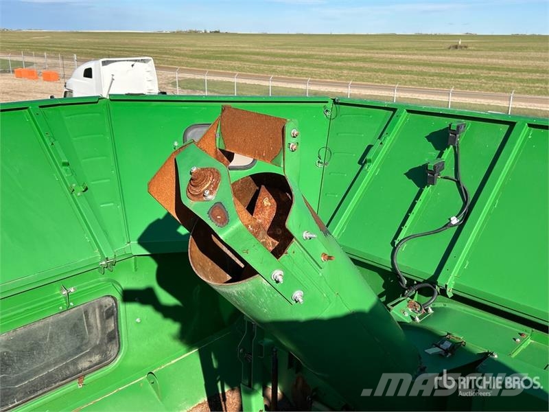 John Deere S680 Maaidorsmachines