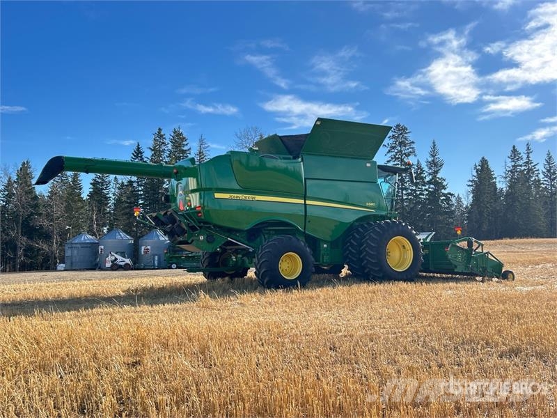 John Deere S680 حصادات