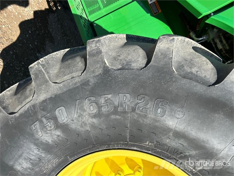 John Deere S680 حصادات