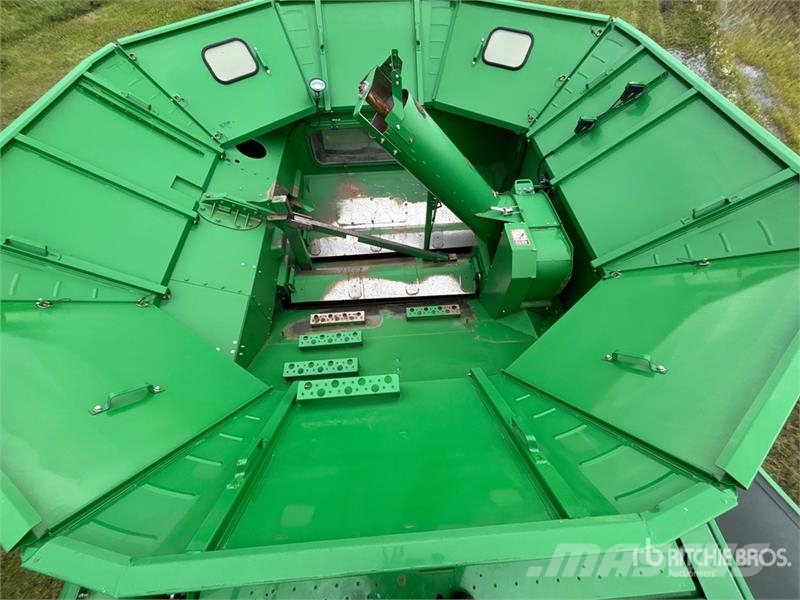 John Deere S680 Maaidorsmachines
