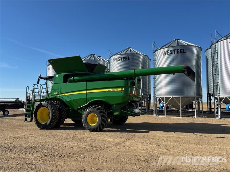 John Deere S680 Kombájnok