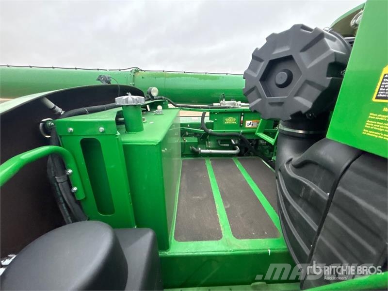 John Deere S680 Kombájnok