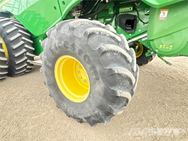 John Deere S680 Kombájnok