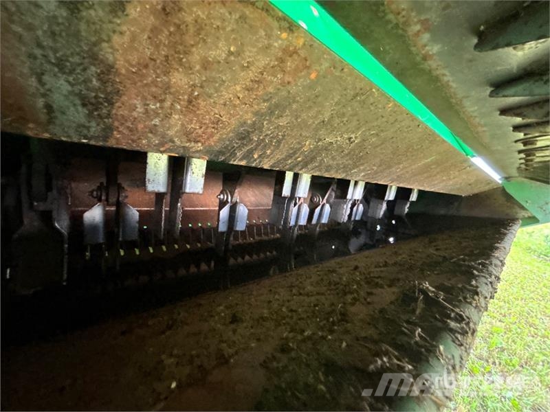 John Deere S680 Maaidorsmachines