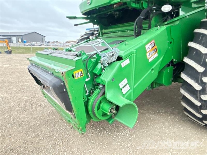 John Deere S680 Kombájnok
