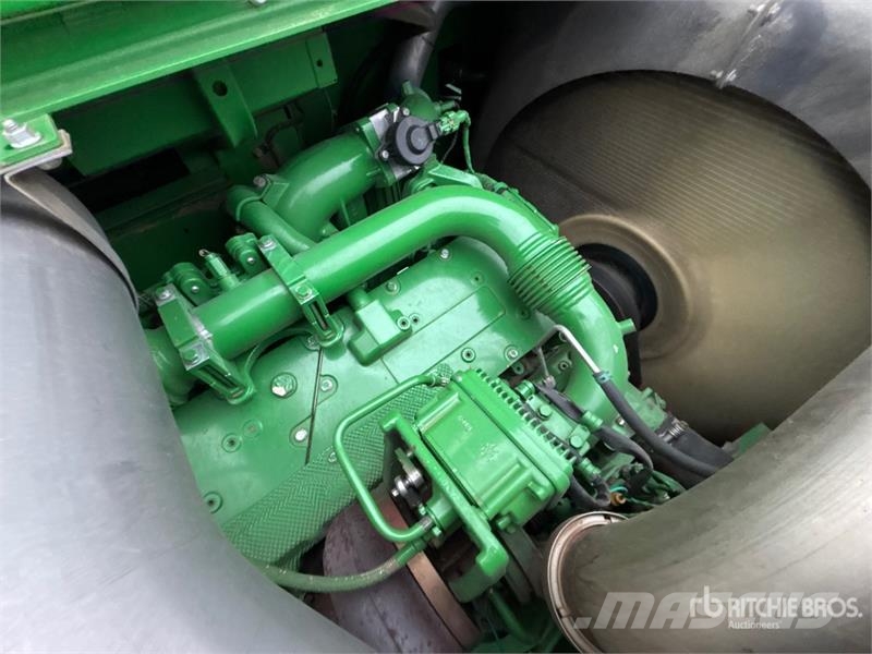 John Deere S680 Kombájnok