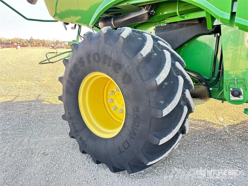 John Deere S680 حصادات