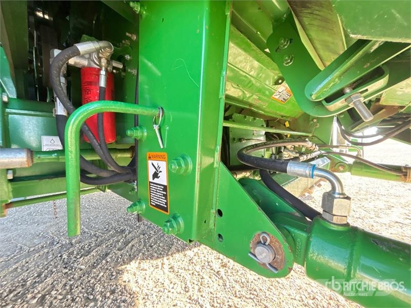 John Deere S680 حصادات