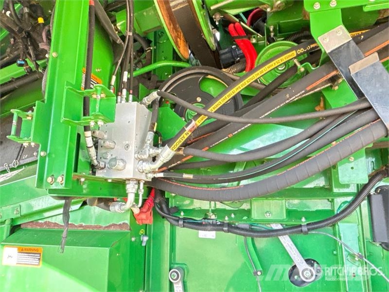 John Deere S680 Mejetærskere