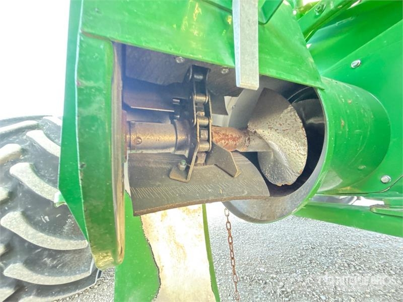 John Deere S680 حصادات