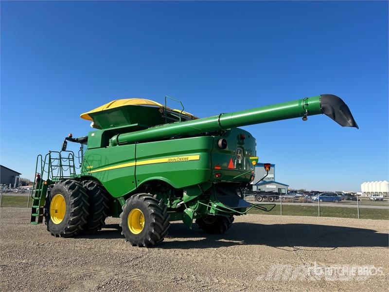 John Deere S680 Kombajni