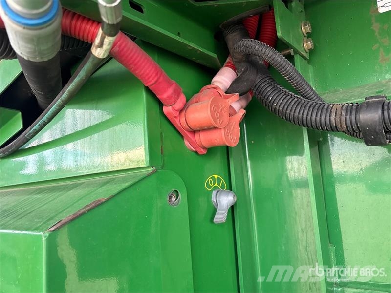 John Deere S680 Kombajni