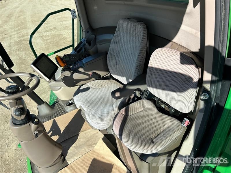 John Deere S680 حصادات